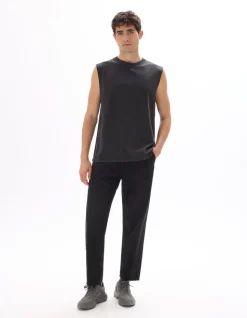 Boxy top met ronde hals 100% katoen - zwart