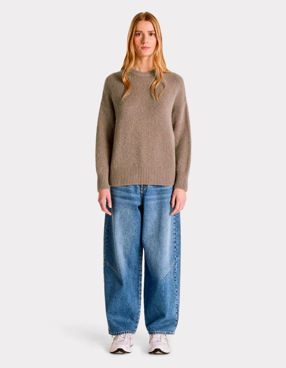 Gebreide trui met ronde hals - taupe