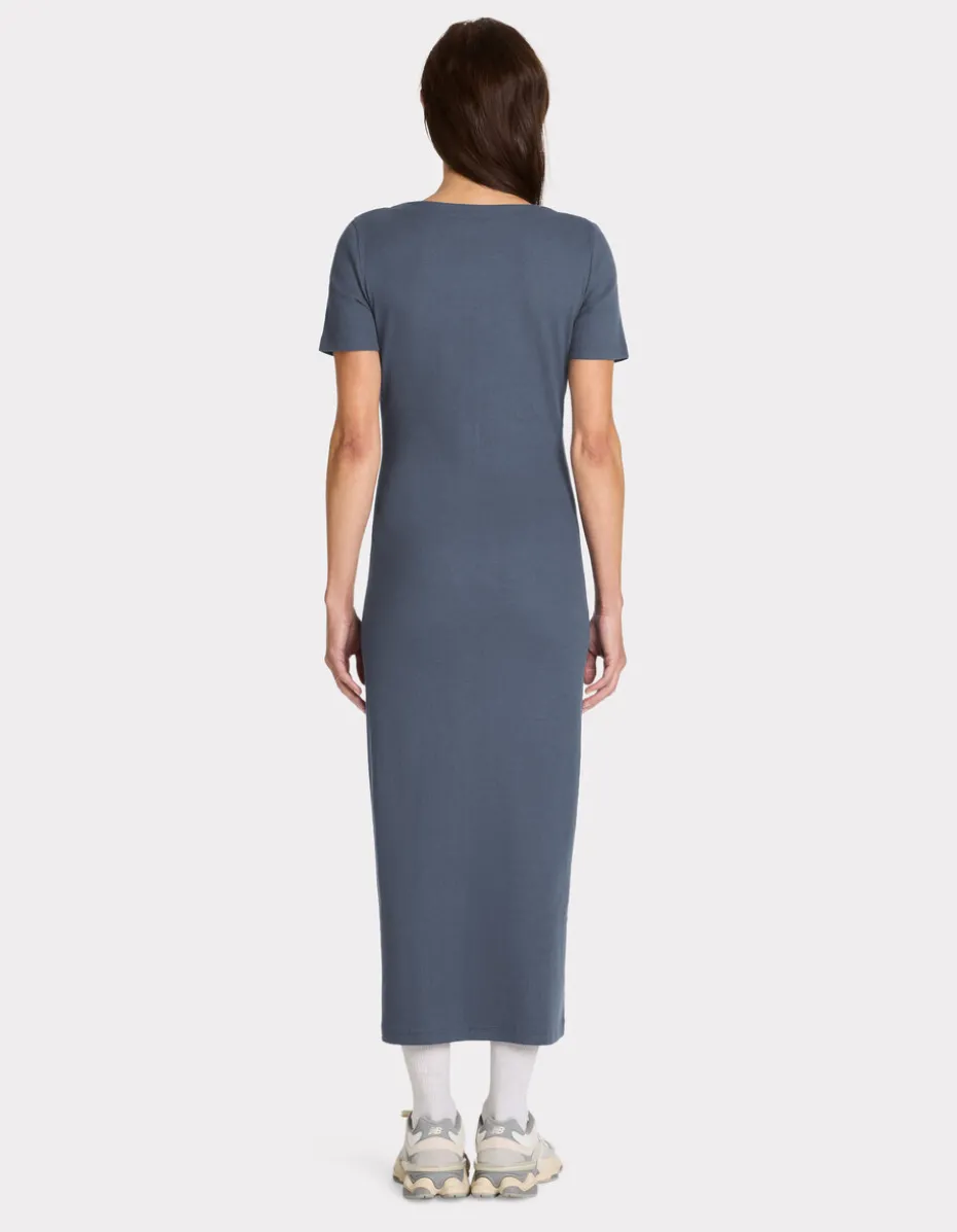 Geribbelde maxi-jurk met knoopjes - blauw