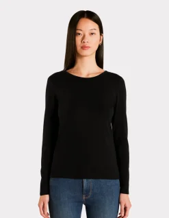 Getailleerd T-shirt met wijde halslijn - zwart