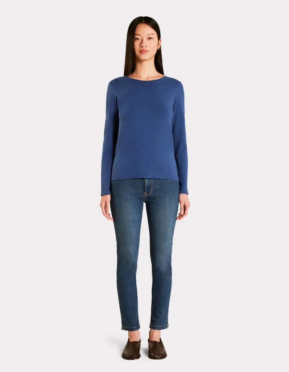 Getailleerd T-shirt met wijde halslijn - blauw
