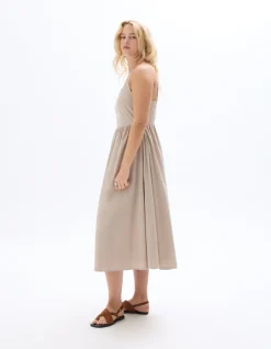 Lange soepelvallende jurk met bandjes - beige
