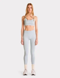 Naadloze bralette met dunne bandjes - lichtblauw