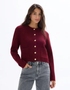 Rood vest met lange mouwen en knoopsluiting