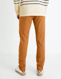 Slim-fit chino broek van stretchkatoen - karamel