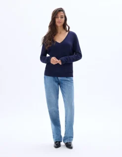 Soepelvallende V-hals trui van ECOVERO™-viscose - marineblauw