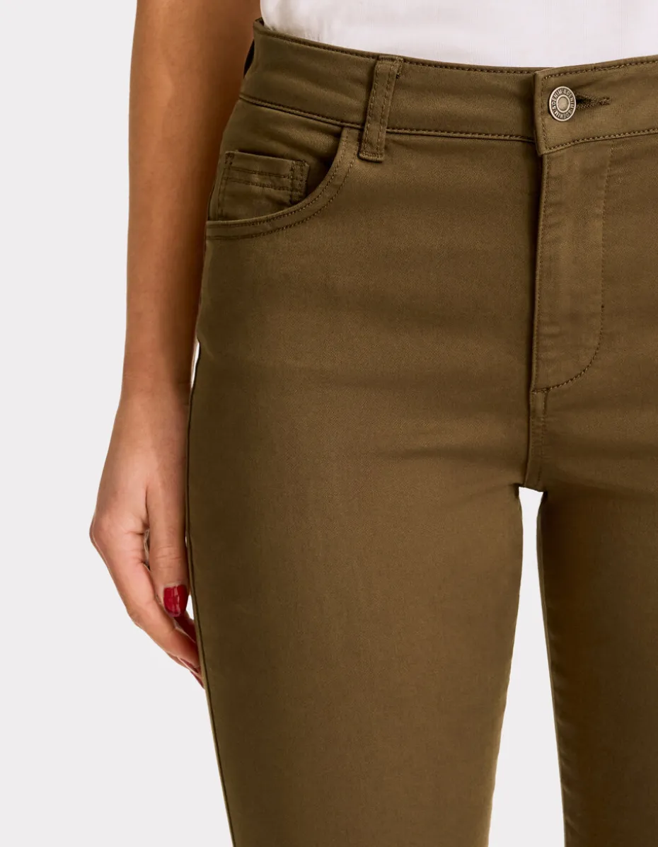 Ultra-stretch slim-fit broek - donker kaki