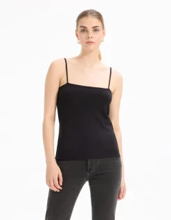 Zwarte tanktop met spaghettibandjes